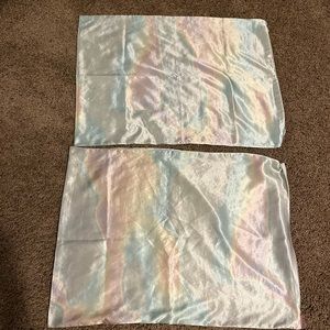 Kitsch iridescent pillowcases